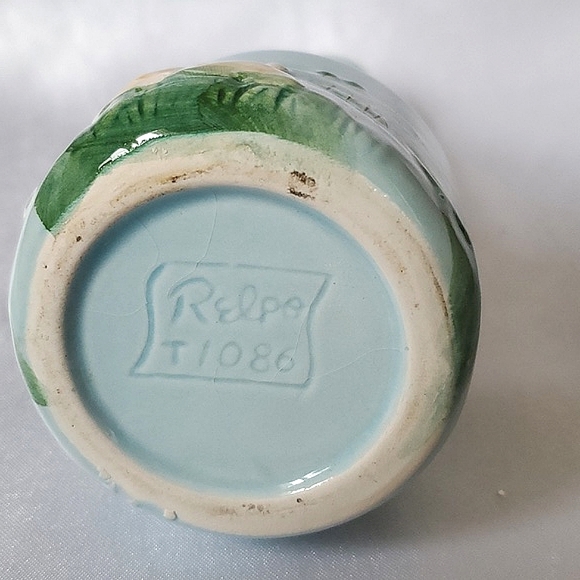 Blue Glaze Bud Vase With Balloons and Geese - Picture 2 of 6